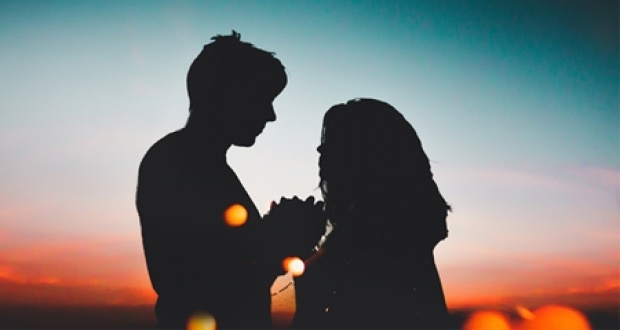 7 วิธีกระชับความสัมพันธ์ของคุณกับแฟน สำหรับคู่รักที่คบกันมานาน ความรักเริ่มจืดจาง