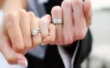 ทำไมถึงต้องสวมแหวนแต่งงานไว้ทึ่นิ้วนางข้างซ้ายกันนะ!?